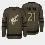 Maillot Hockey Arizona Coyotes Derek Stepan 2018 Salute To Service Vert Militar