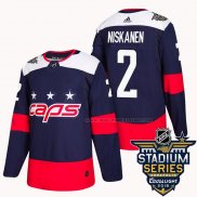 Maillot Hockey Washington Capitals Matt Niskanen 2018 Stadium Series Authentique Bleu