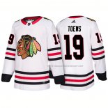 Maillot Hockey Chicago Blackhawks Jonathan Toews Exterieur 2018 Blanc