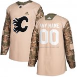 Maillot Hockey Calgary Flames Personnalise Authentique 2017 Veterans Day Stitched Camouflage