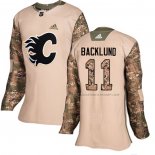 Maillot Hockey Femme Calgary Flames Mikael Backlund Authentique 2017 Veterans Day Camouflage